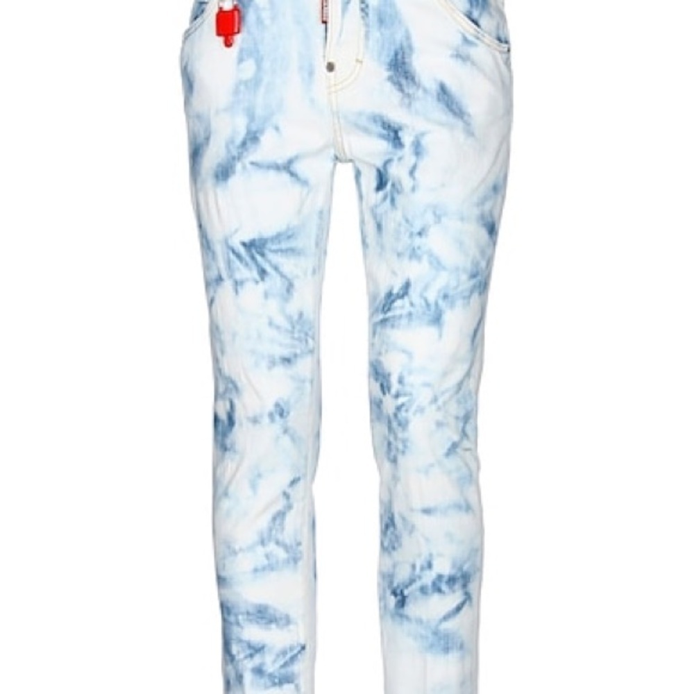 Denis Jeans by DSQUARED2
DENIM PANTS